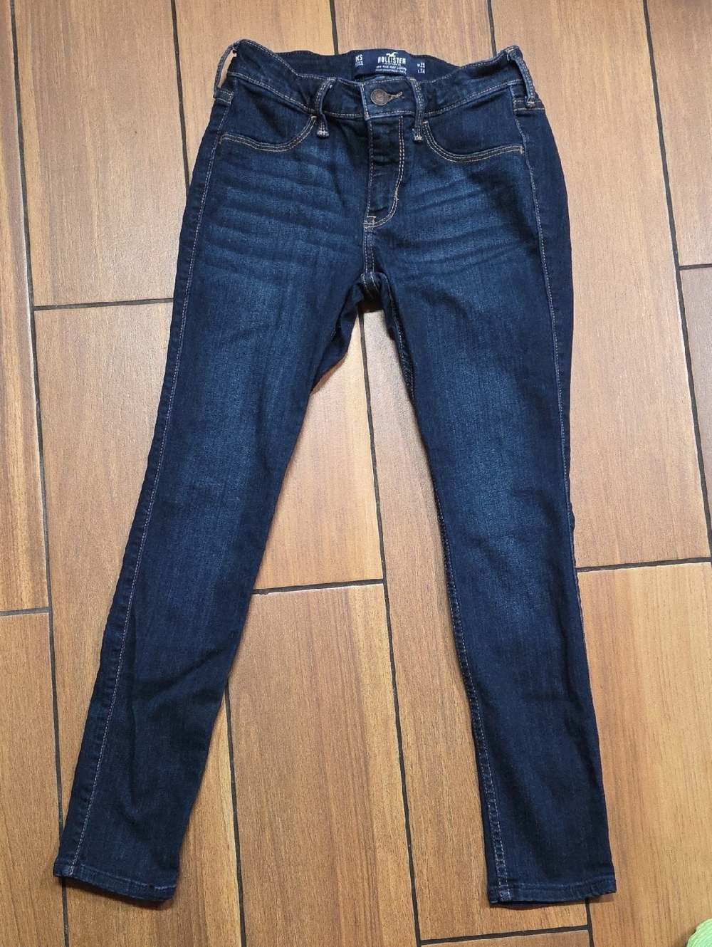 Hollister Women's Dark Indigo Skinny Jeans